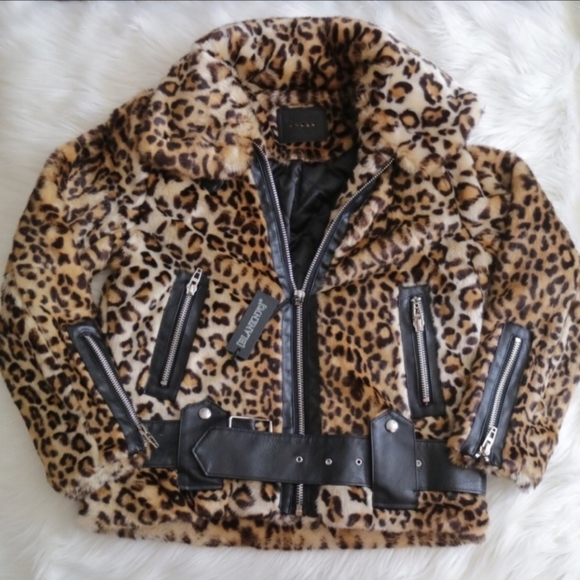 blank NYC note to self faux-fur leopard print moto jacket ✨️NEW - Picture 9 of 12